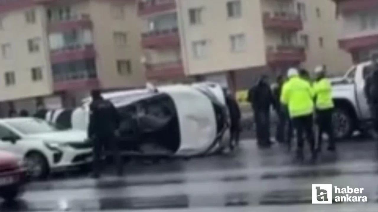 Ankara Polatlı'da dur uyarılarına aldırmayan şahıs 6 arabaya çarptı!