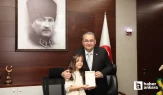 Keçiören Belediye Başkanı Mesut Özarslan 23 Nisan'da koltuğunu şehit kızına devretti