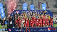 Turkcell Kadınlar Futbol Süper Lig'inin şampiyonu ABB FOMGET!