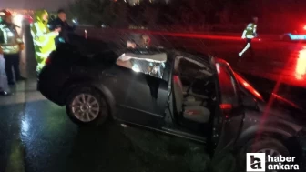 Ankara'da yağış nedeniyle kontrolden çıkan araç bariyere çarptı! 1 kişi hayatını kaybetti