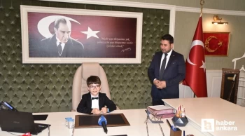 Kahramankazan Belediye Başkanı Çırpanoğlu 23 Nisan dolayısıyla koltuğunu çocuklara devretti