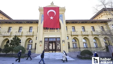 Cumhuriyetin anıtsal yapılarındandı! Ankara Palas Müzesi ziyarete açıldı
