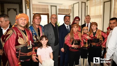 Beypazarı'nda bayramlaşma etkinliği ABB Başkanı Yavaş'ın katılımı ile gerçekleşti
