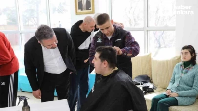 Pursaklar Belediye Başkanı Çetin duyurdu! Ücretsiz berber hizmeti devam ediyor