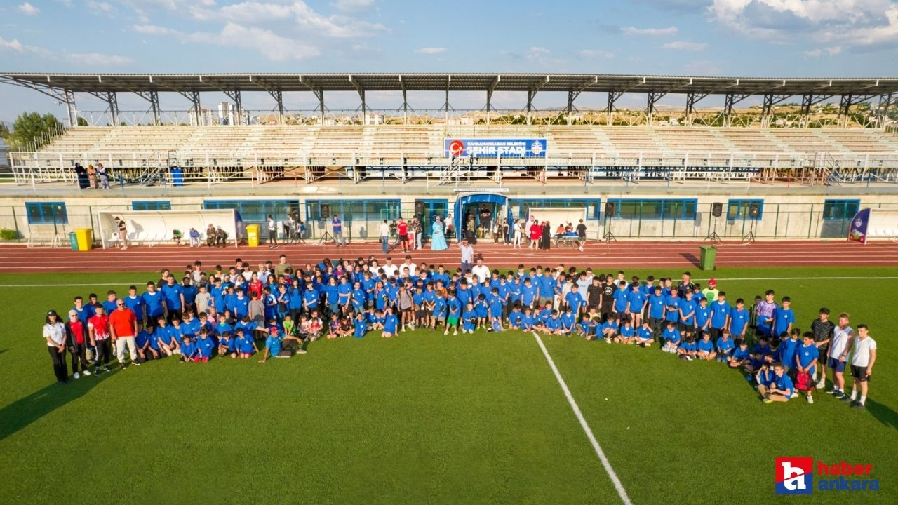 Ankara Kahramankazan Belediye Başkanı Oğuz'dan yaz spor okulundaki çocuklara ziyaret