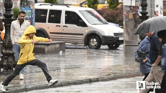 Ankara'da fırtına ve yağış tekrarlanacak mı? Ankara pazar hava durumu nasıl olacak