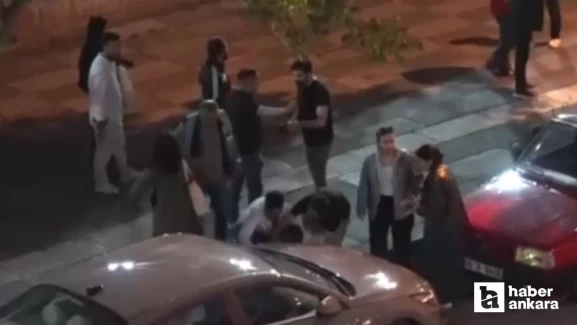 Ankara Çankaya'da sokak ortasında kavga! 7 kişi bir kişiyi tekmeledi