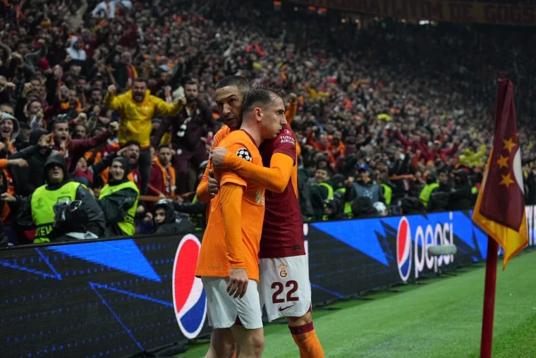 Galatasaray, Manchester karşısında geriden gelerek altın değerinde puan kazandı