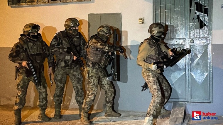 Ankara'da DEAŞ' a yönelik düzenlenen operasyonda 3 kişi yakalandı