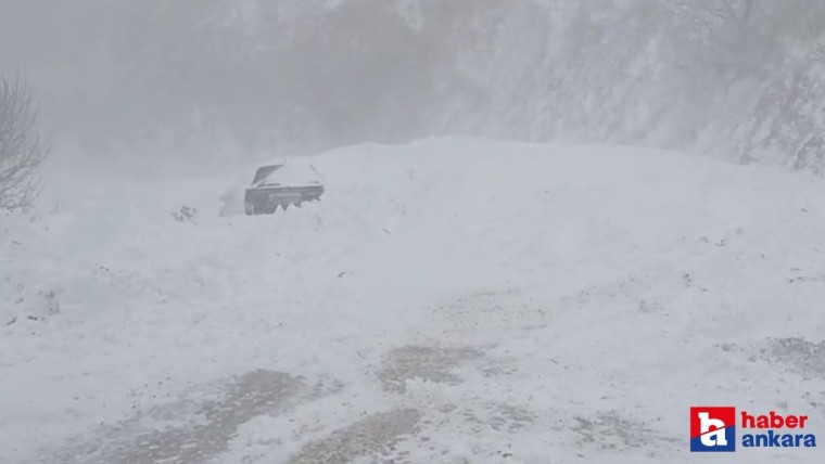 Bolu'da karda mahsur kalan 4 kişi ölümden döndü!