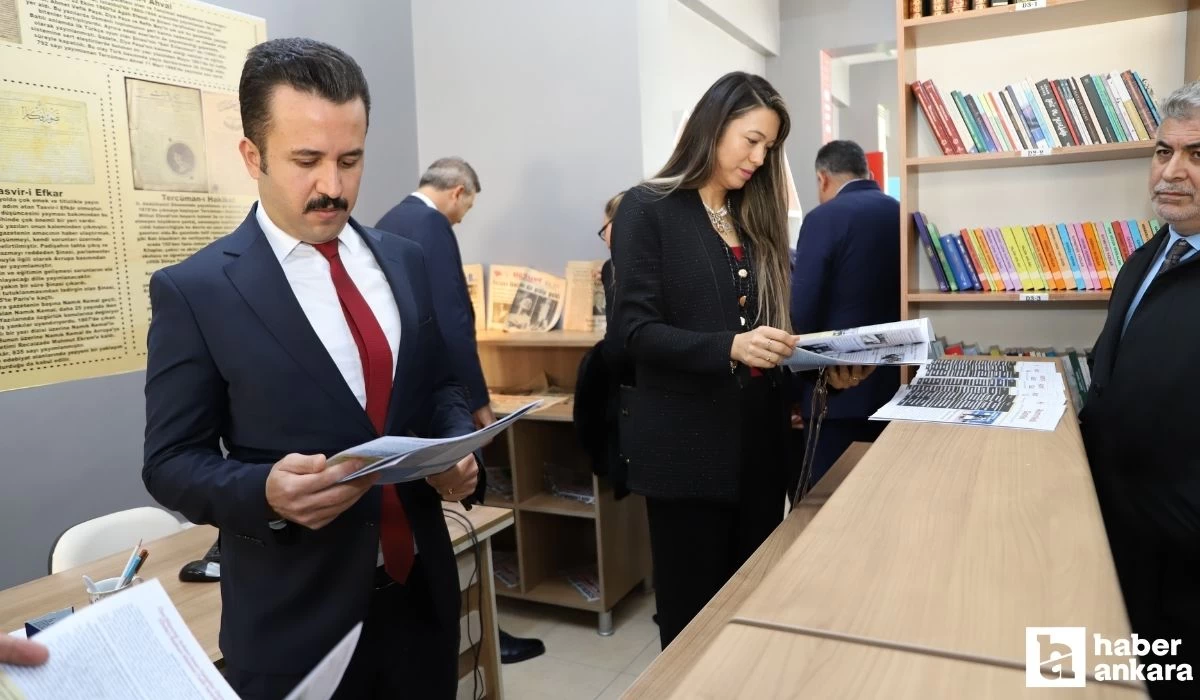 Ankara Gölbaşı'ndaki lisede kütüphane açılışı