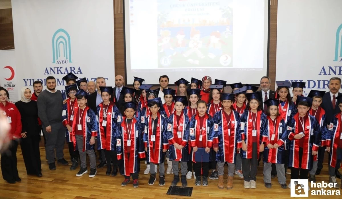 Kızılay Çocuk Üniversitesi Projesi mezuniyet töreni Ankara'da düzenlendi!