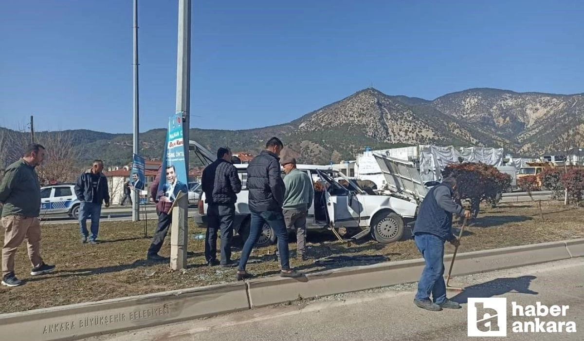 Ankara'da otomobil ile tır birbirine girdi! 1 kişi yaralandı