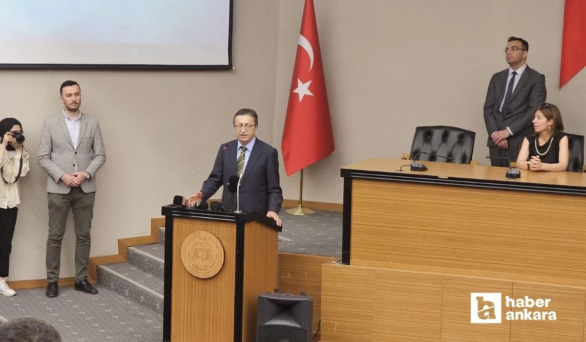Altındağ Belediye Başkanı Veysel Tiryaki düzenlenen törenle mazbatasını aldı