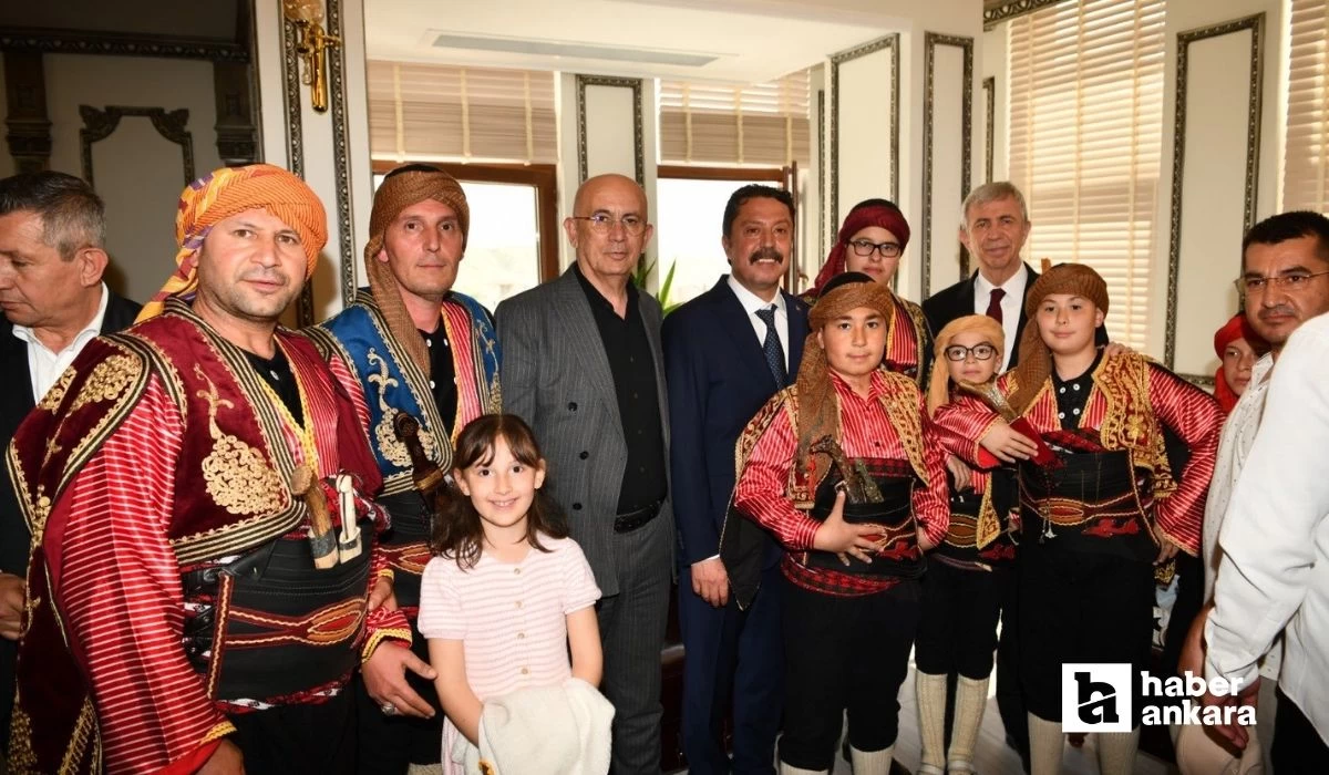 Beypazarı'nda bayramlaşma etkinliği ABB Başkanı Yavaş'ın katılımı ile gerçekleşti