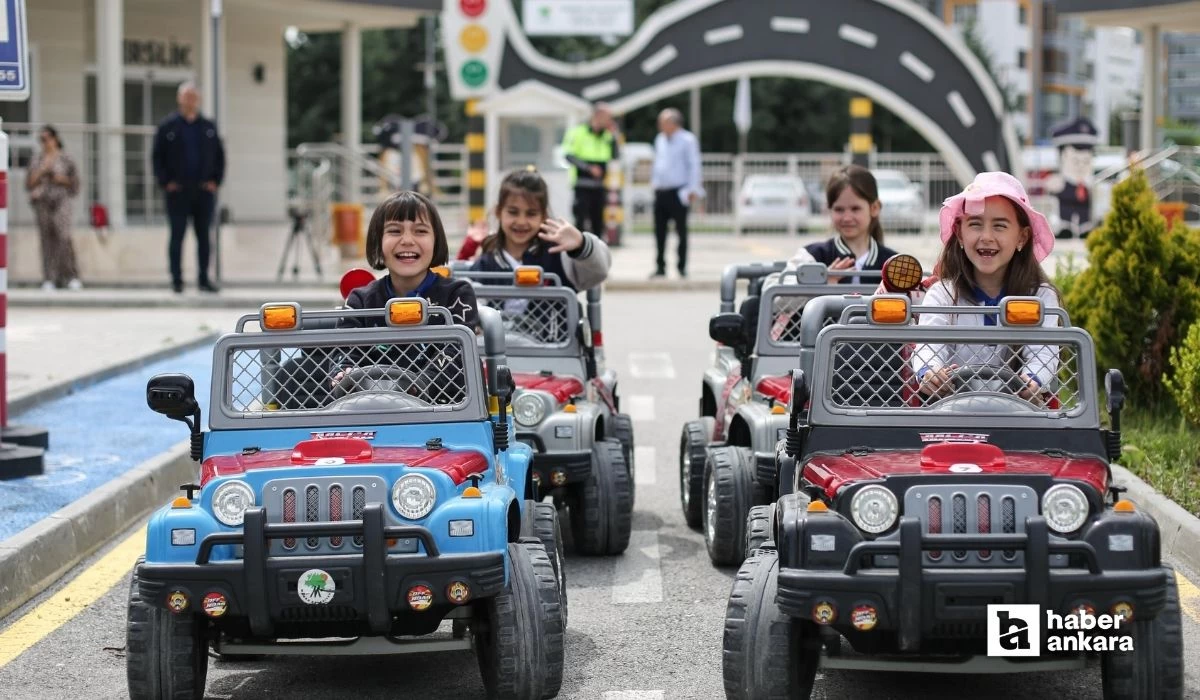 Mamak Belediyesi çocuklara trafik bilinci kazandırmaya devam ediyor