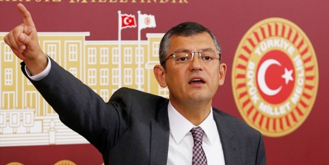CHP'li Özgür Özel'den Ali Erbaş'a sert çıkış: Yeri siyaset değil Allah kelamı