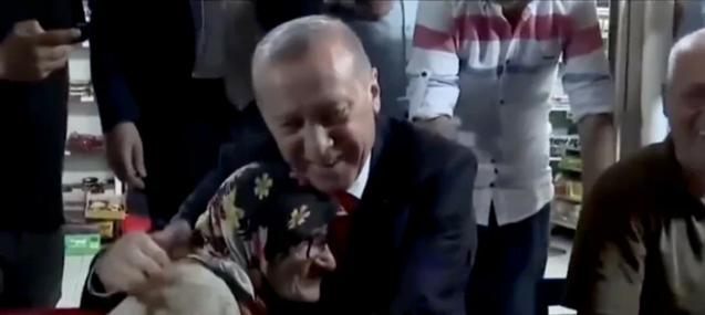 AK Parti'den yeni reklam filmi: Seçmenler rehavete karşı uyarıldı
