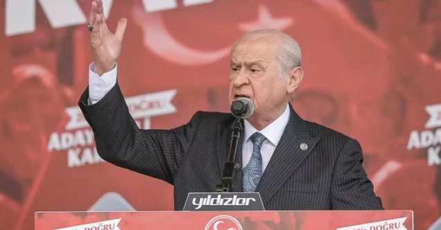 Devlet Bahçeli son gün Ankara'nın Etimesgut ilçesinde konuşuyor