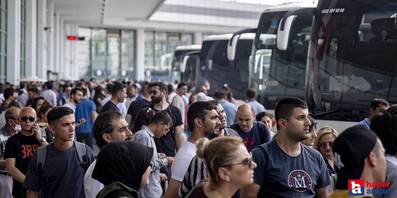 Kurban Bayramı nedeniyle Ankara Şehirlerarası Terminal İşletmesinde yoğunluk!