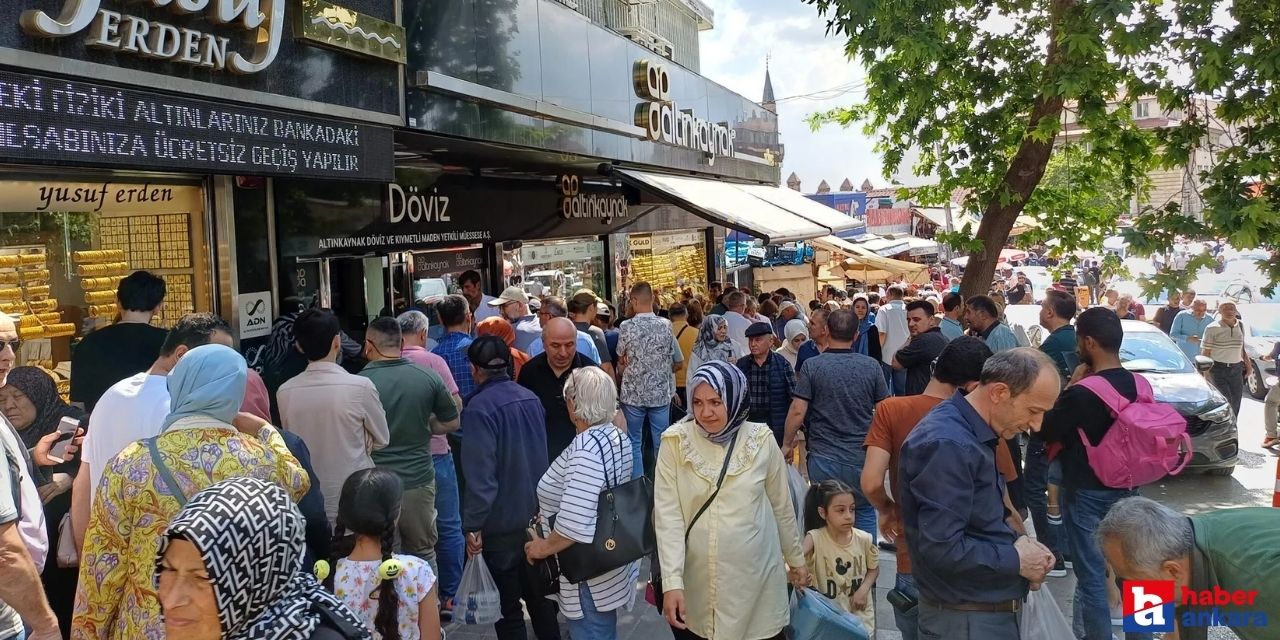 Ankara'da bayram öncesi vatandaşlar dövizcilerde uzun kuyruklar oluşturdu!