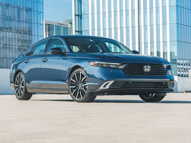 sifir-arac-sahibi-olmak-isteyenler-buraya-honda-accord-temmuz-2023-fiyatlari-belli-oldu-001.jpg